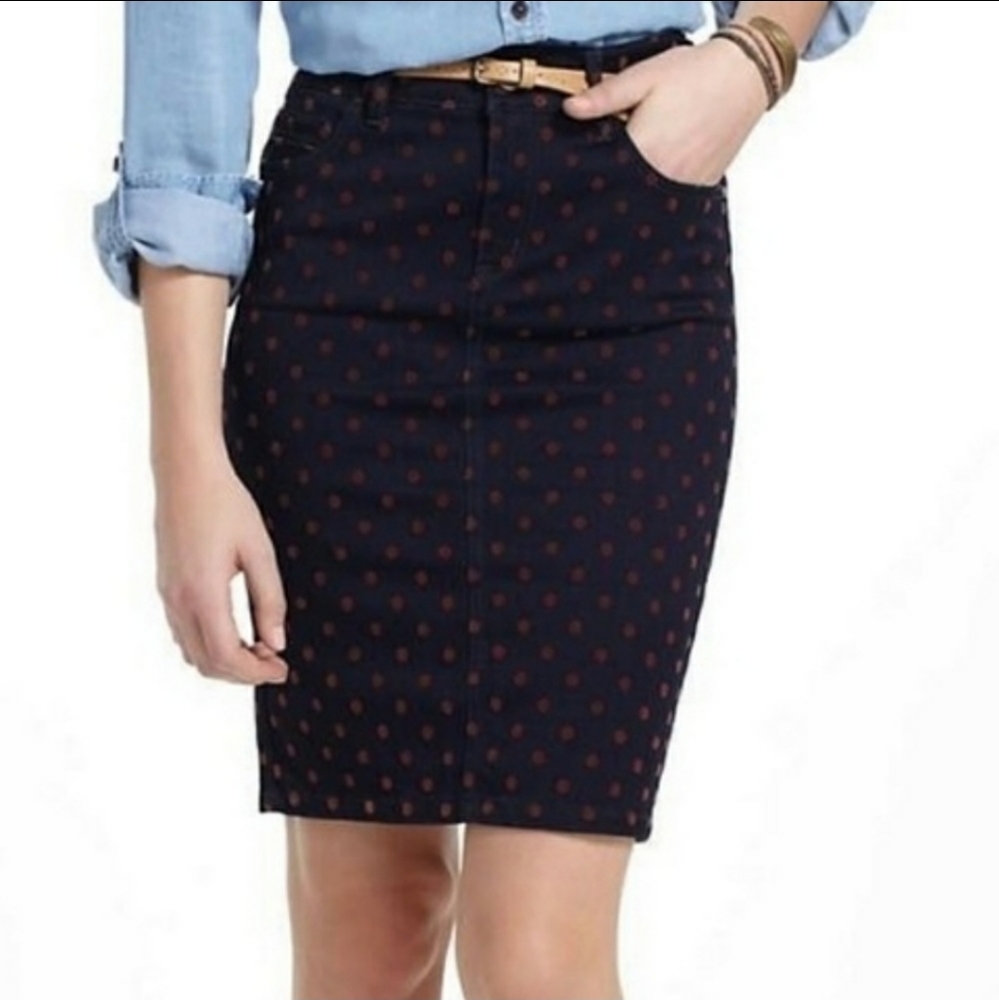 Pilcro polka dot denim pencil skirt dark blue orange dots has pockets size 26